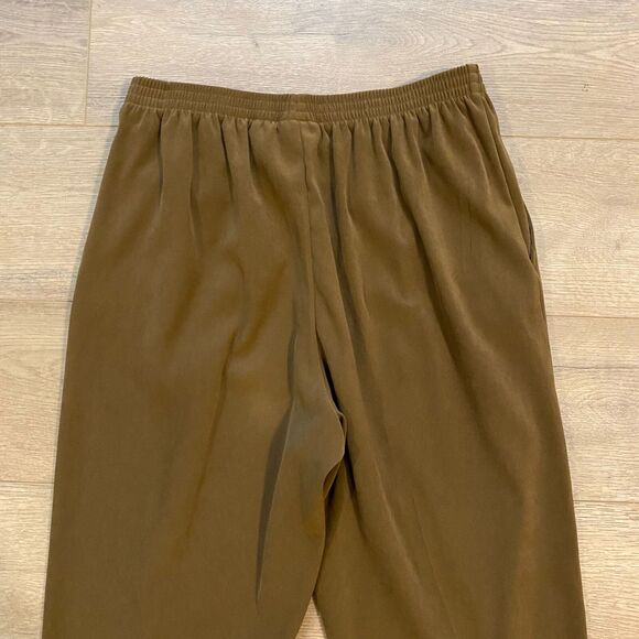 Alfred Dunner Pull On Pants ~ Sz 12 ~ Brown ~ High Rise ~ 27" Inseam - Picture 6 of 6